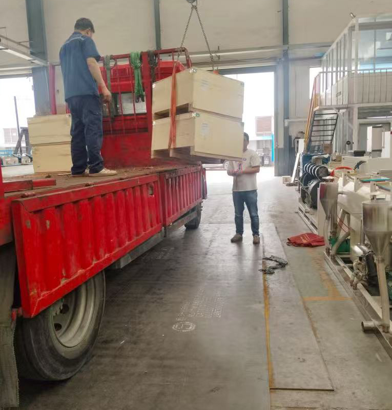 K系列直交軸減速機(jī)、K系列螺旋錐齒輪減速機(jī)、K系列減速機(jī)、K系列傘齒輪減速機(jī).jpg